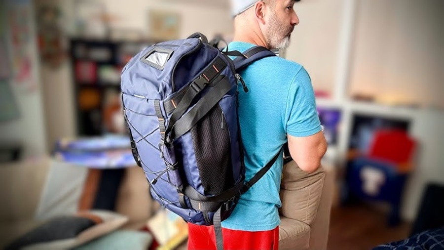 Duffel Bag vs Backpack For Travel
