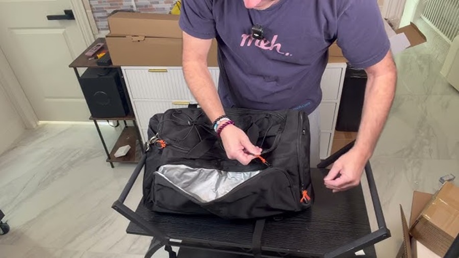 gym duffel bag vs sports backpack